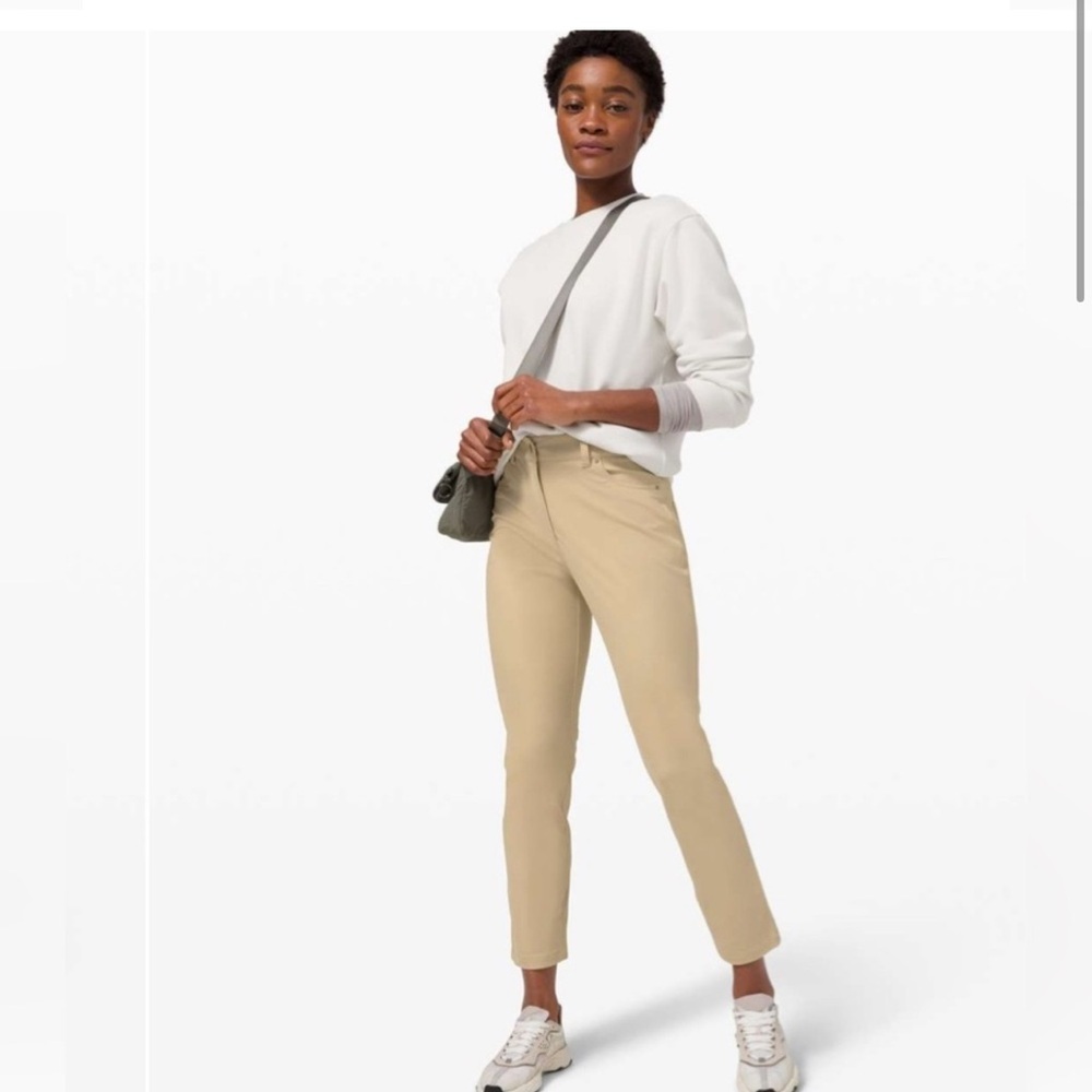 Lululemon City Sleek 7/8 Tan Pant